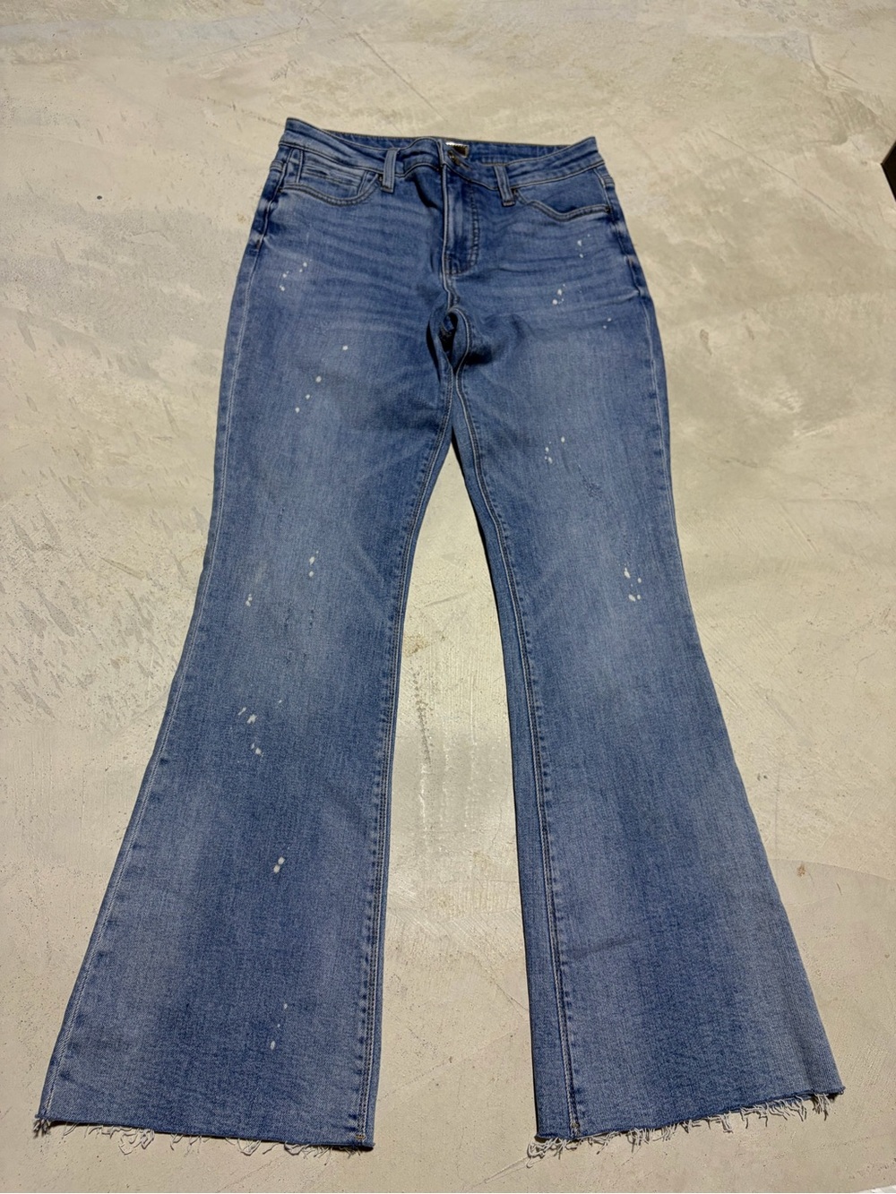 Kut from the kloth NWT Women's Stella Blue Flared Jeans High Rise 4 MSRP$109